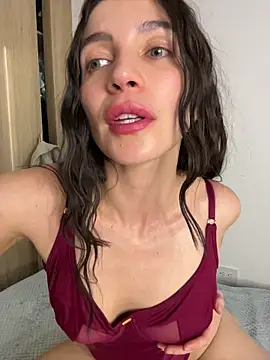 karinasantos  online show from 22, 5, 2026