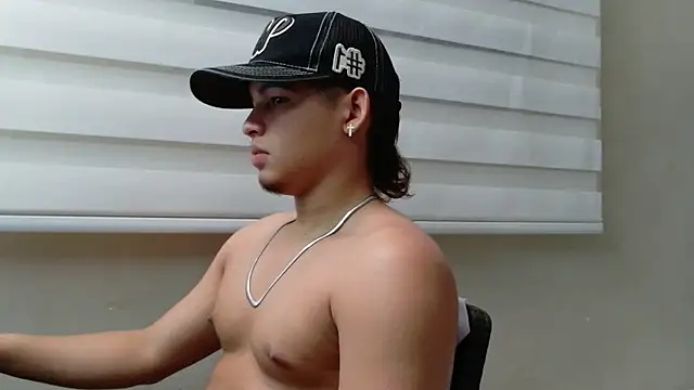 Riky Strong online show from 14, 11, 2025