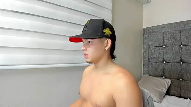 Riky Strong online show from 21, 12, 2025