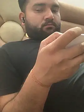 Snapshot of amitsharma7868 chatting on 8, 3, 2026 amitsharma7868 online show from 8, 3, 2026