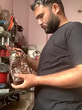 Snapshot of amitsharma7868 chatting on 14, 3, 2026 amitsharma7868 online show from 14, 3, 2026