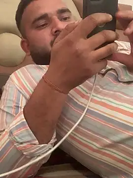 Snapshot of amitsharma7868 chatting on 23, 3, 2026 amitsharma7868 online show from 23, 3, 2026