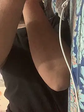 Snapshot of amitsharma7868 chatting on 2, 4, 2026 amitsharma7868 online show from 2, 4, 2026