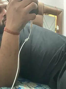 Snapshot of amitsharma7868 chatting on 5, 4, 2026 amitsharma7868 online show from 5, 4, 2026