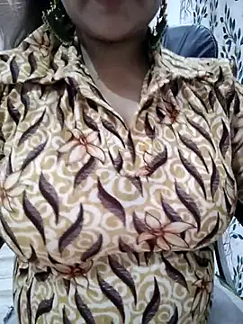 monika 555 online show from 3, 12, 2025