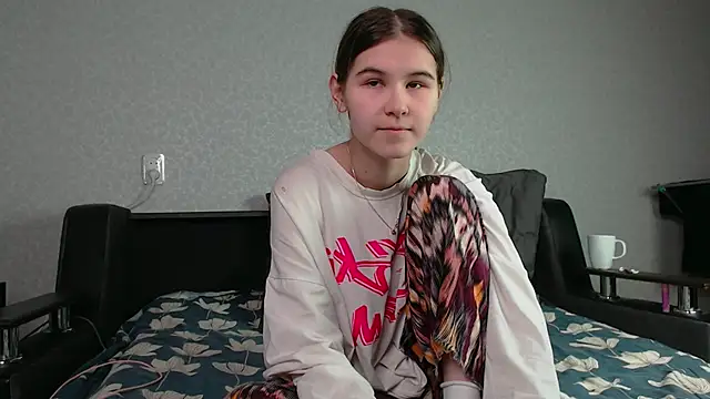 Snapshot of litle_owl chatting on 1, 6, 2026 litle owl online show from 1, 6, 2026