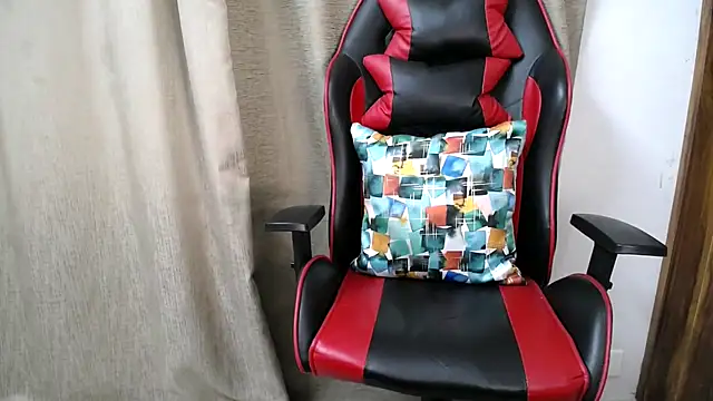 Snapshot of niya-cute chatting on 14, 3, 2026 niya-cute online show from 14, 3, 2026