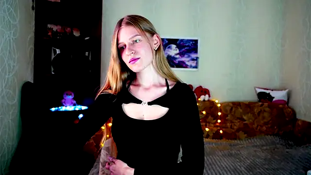 Luntryy online show from 3, 10, 2025