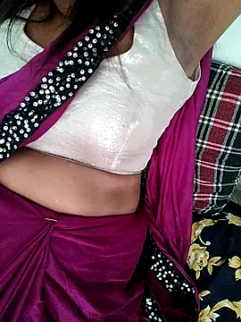 Snapshot of Kavya_Rathore chatting on 19, 10, 2025 Kavya Rathore online show from 19, 10, 2025