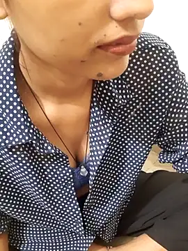 Naira-Tripathi online show from 9, 10, 2025