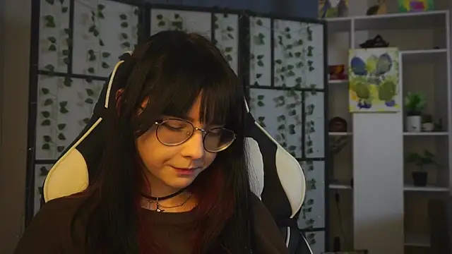 BereniceBattersby online show from 3, 10, 2025