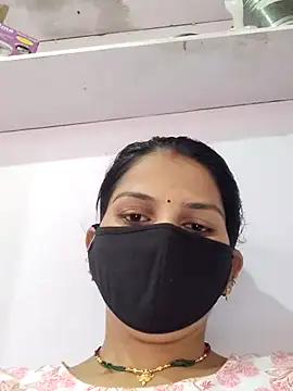 poojam93 online show from 8, 10, 2025