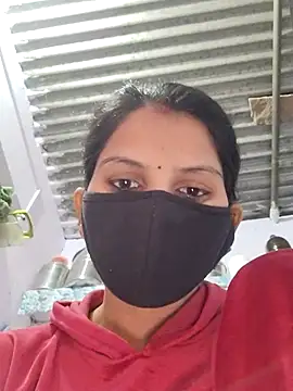 poojam93 online show from 28, 11, 2025