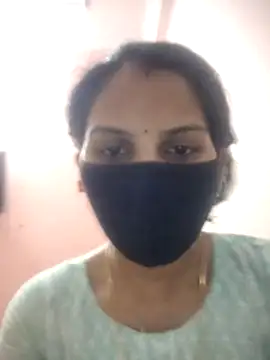 poojam93 online show from 1, 5, 2026