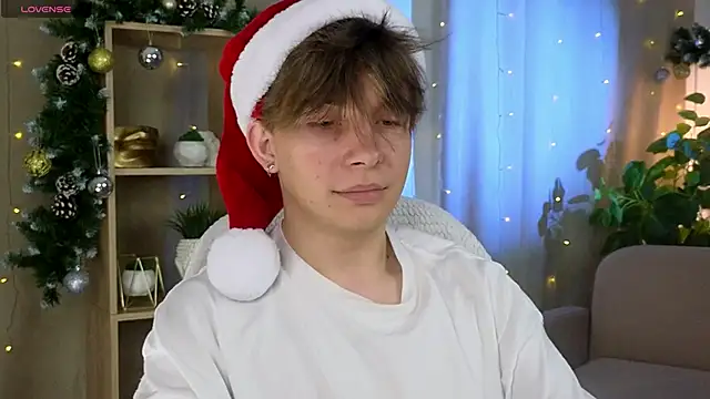 Snapshot of Robby_Manson chatting on 20, 12, 2025 Robby Manson online show from 20, 12, 2025