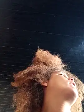 sarahkat86 online show from 7, 1, 2026