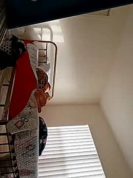 sarahkat86 online show from 22, 2, 2026