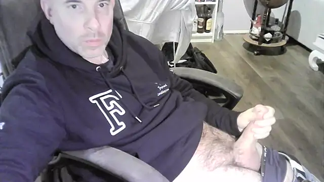 Chrisprngr online show from 2, 10, 2025