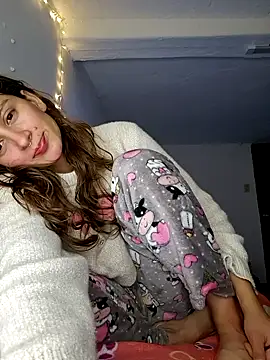 aytanna torrez online show from 23, 12, 2025