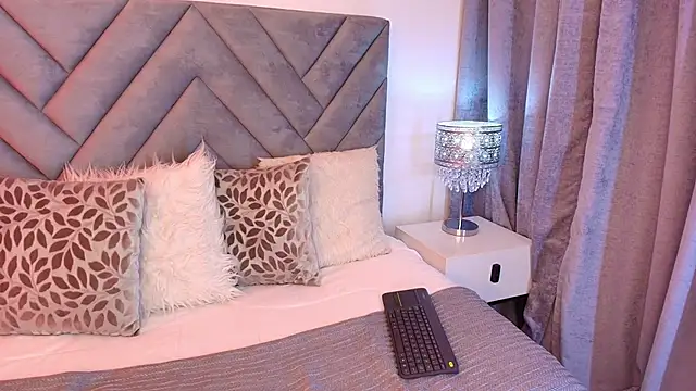 sara owens7 online show from 4, 3, 2026