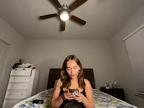 eurydicee online show from 15, 9, 2025