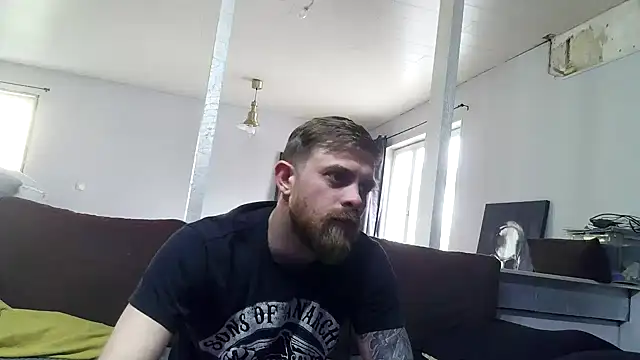 Bikerhot883hd online show from 12, 4, 2026