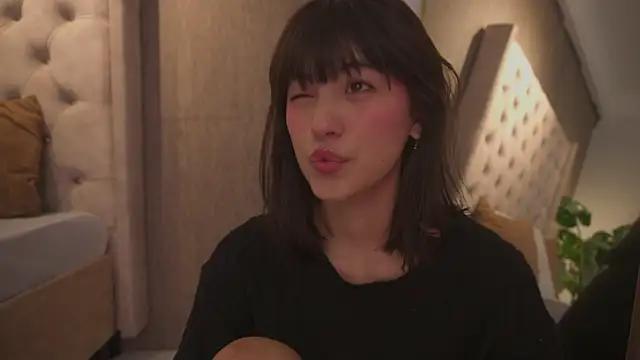 Aitana Jhons online show from 15, 2, 2026