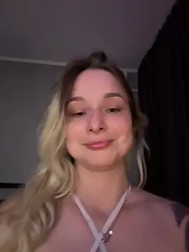 LilFleurish online show from 15, 5, 2026