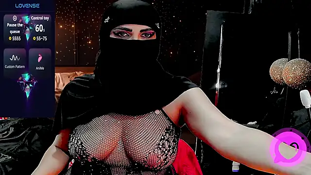 SultanaLayla online show from 26, 11, 2025