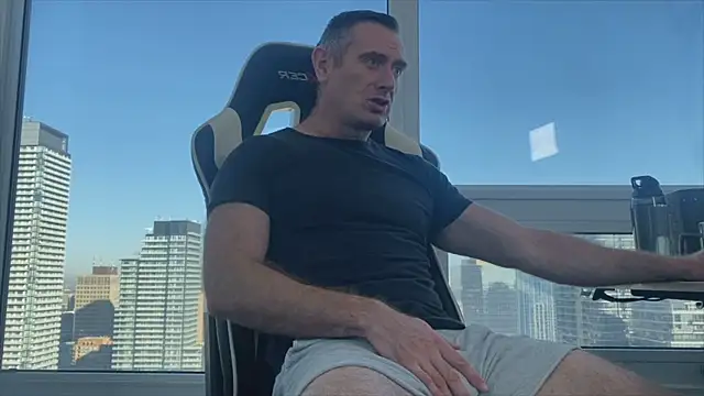 TheDonnyBasilisk online show from 3, 10, 2025