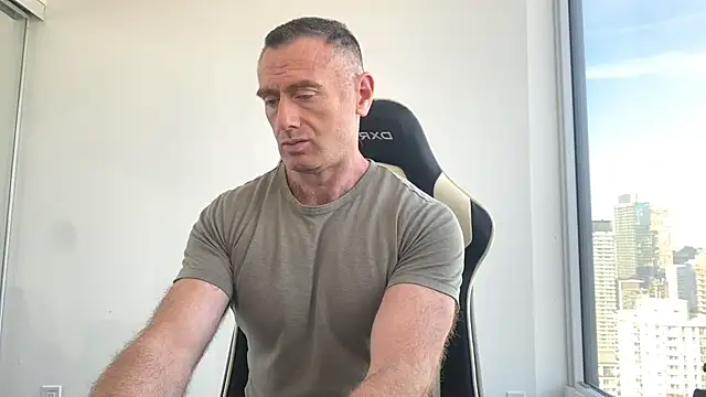 TheDonnyBasilisk online show from 10, 10, 2025