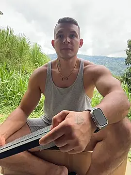 Marco Vega online show from 4, 11, 2025