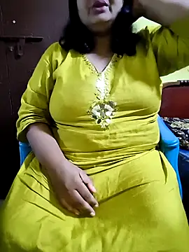 Snapshot of Swapna_Hyd chatting on 29, 9, 2025 Swapna Hyd online show from 29, 9, 2025