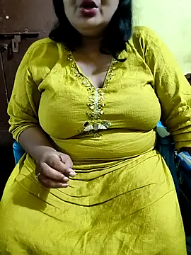 Snapshot of Swapna_Hyd chatting on 18, 10, 2025 Swapna Hyd online show from 18, 10, 2025