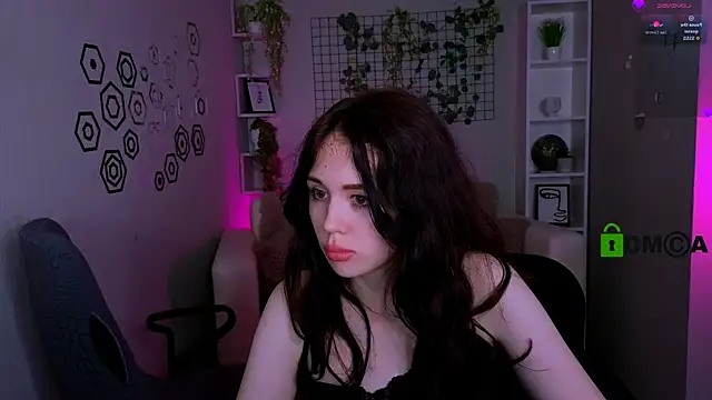 Snapshot of riley_sanders chatting on 9, 5, 2026 riley sanders online show from 9, 5, 2026