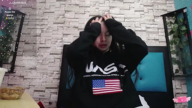 maily can online show from 3, 10, 2025