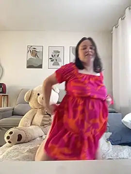 Kendra Mystika online show from 24, 9, 2025