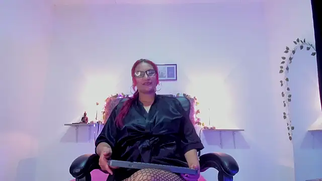 vane jimenez  online show from 5, 10, 2025