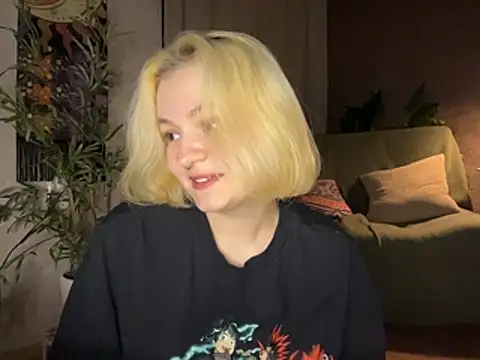 MoonIvy  online show from 12, 6, 2026