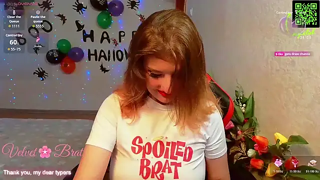 QueenInSilence online show from 19, 10, 2025