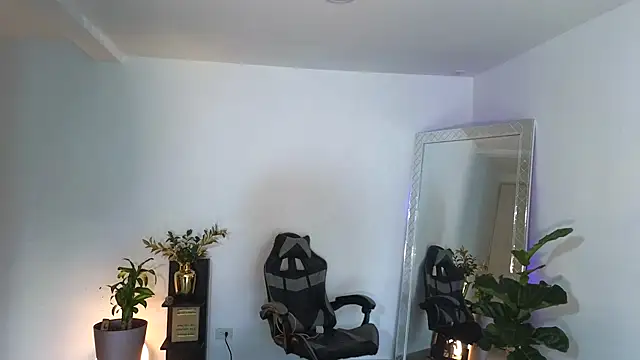 Wyatt Rose online show from 3, 10, 2025