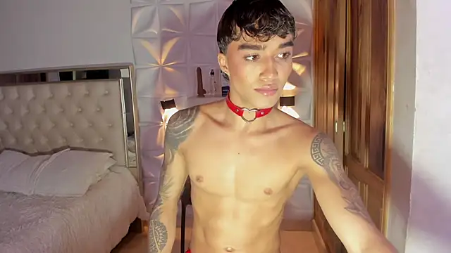 Wyatt Rose online show from 25, 11, 2025