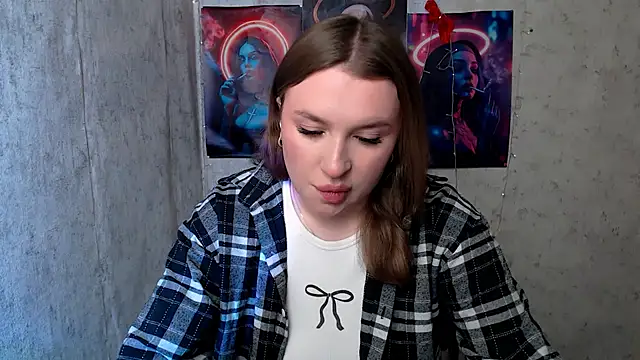 JuliaTopp  online show from 17, 1, 2026