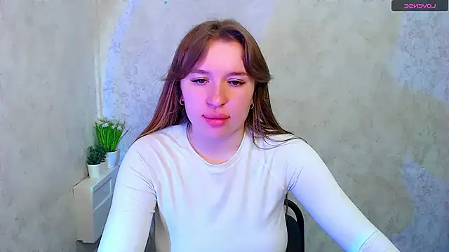 JuliaTopp  online show from 29, 3, 2026