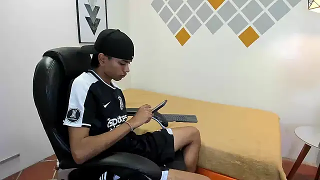 markbowie online show from 23, 10, 2025