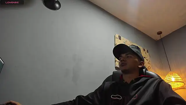 markbowie online show from 5, 12, 2025