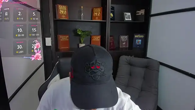 IsaacBlack  online show from 4, 10, 2025