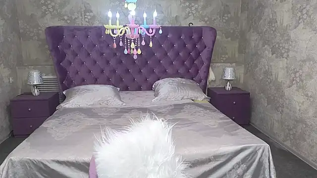 Anna Kenann online show from 27, 9, 2025