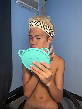 Snapshot of urcumjp chatting on 17, 3, 2026 urcumjp online show from 17, 3, 2026