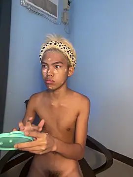 Snapshot of urcumjp chatting on 18, 3, 2026 urcumjp online show from 18, 3, 2026